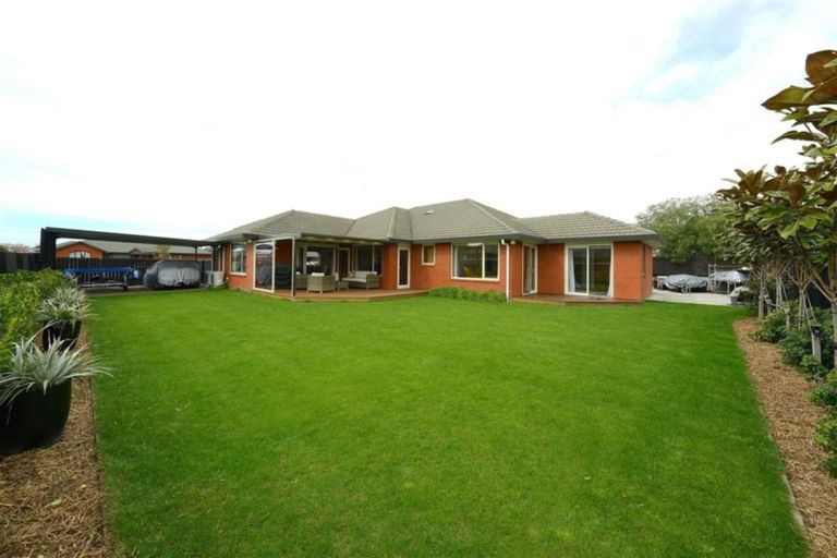 Photo of property in 107 Kotuku Crescent, Woolston, Christchurch, 8023