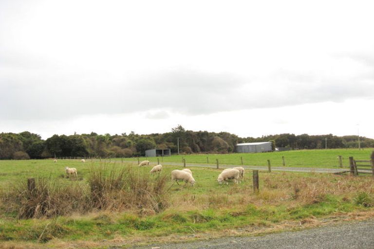 Photo of property in 212 Oreti Road, Otatara, Invercargill, 9879