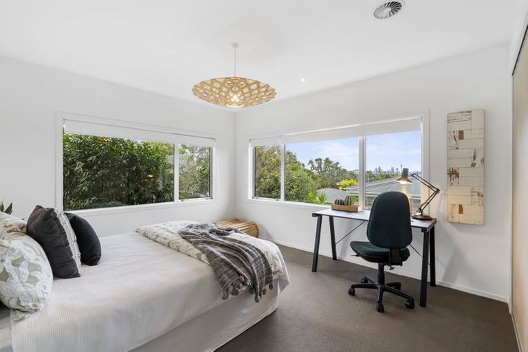 Photo of property in 3 Northumberland Avenue, Hauraki, Auckland, 0622