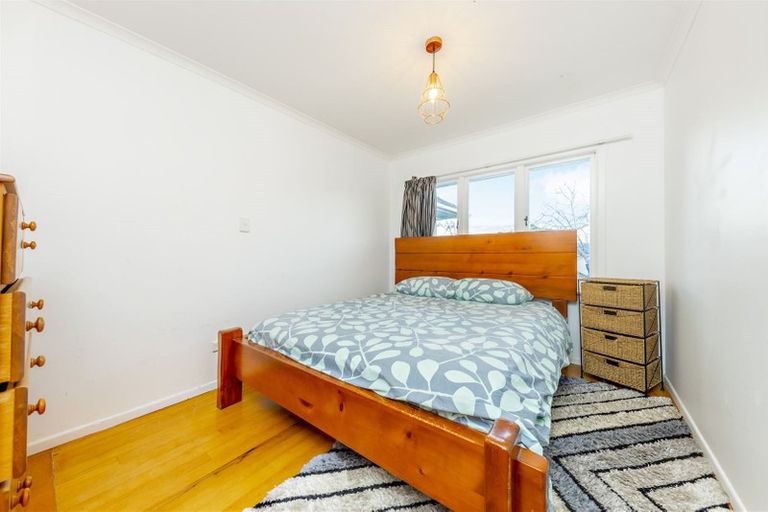 Photo of property in 147 Ennis Avenue, Pakuranga Heights, Auckland, 2010