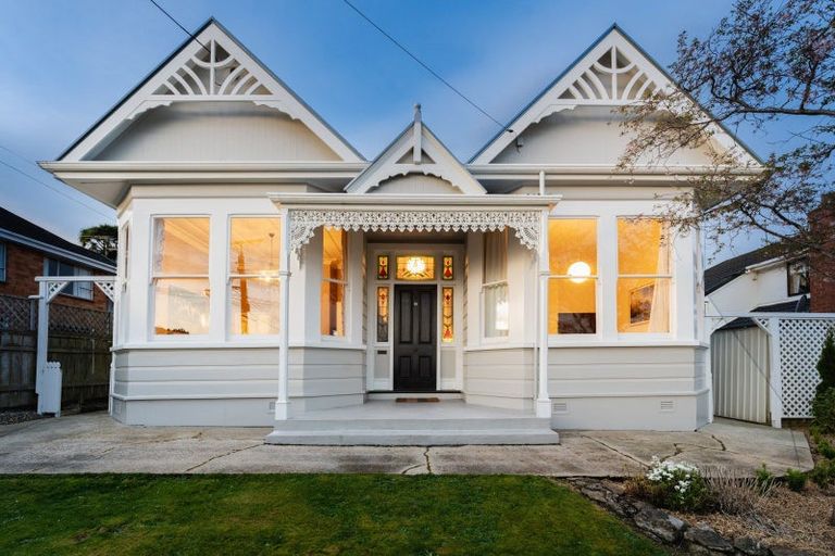 Photo of property in 20 Carnarvon Street, Belleknowes, Dunedin, 9011