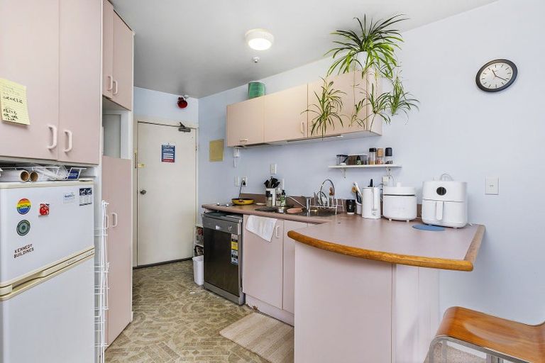 Photo of property in Regency Apartments, 6d/49 Manners Street, Te Aro, Wellington, 6011