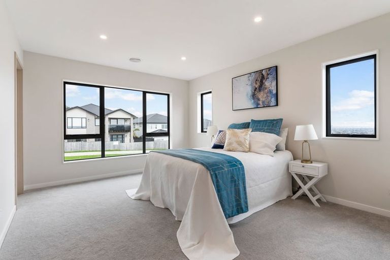 Photo of property in 14 Glann Lane, Flat Bush, 2019