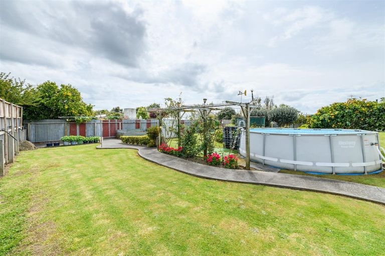 Photo of property in 201 Bridge Street, Bulls, 4818