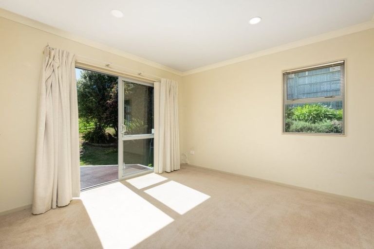 Photo of property in 17 Dowman Place, Te Puke, 3119
