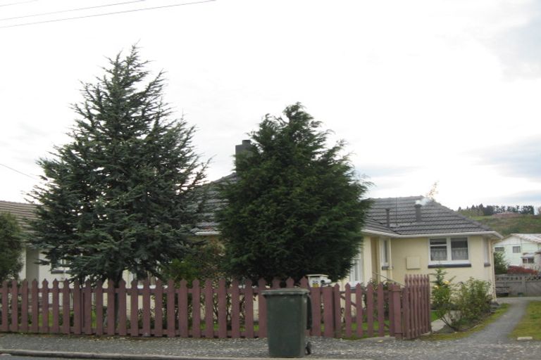 Photo of property in 30 Gormack Street, Balclutha, 9230