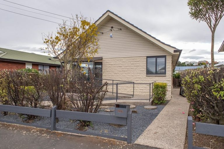 Photo of property in 15a Ravelston Street, Saint Kilda, Dunedin, 9012