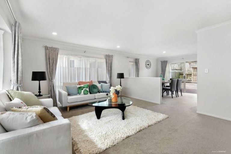 Photo of property in 92 Kilkenny Drive, Dannemora, Auckland, 2016