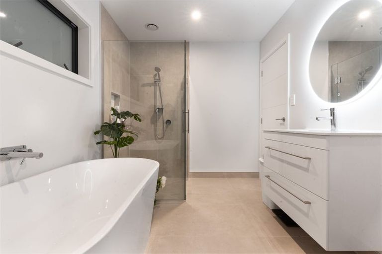 Photo of property in 32 Tuatahi Avenue, Solway, Masterton, 5810