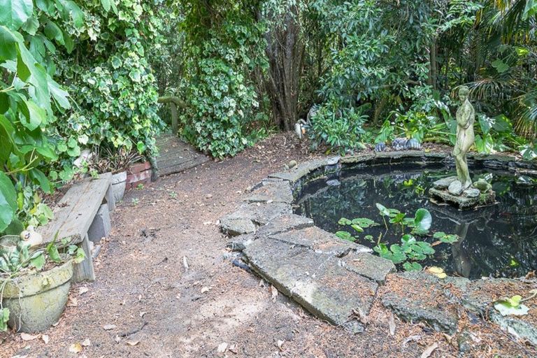 Photo of property in 210 Omanuka Road, Himatangi, Foxton, 4891