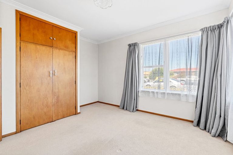 Photo of property in 22 Stanley Street, Levin, 5510