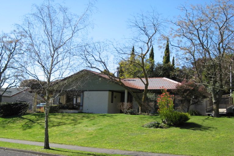 Photo of property in 85 James Cook Street, Havelock North, 4130