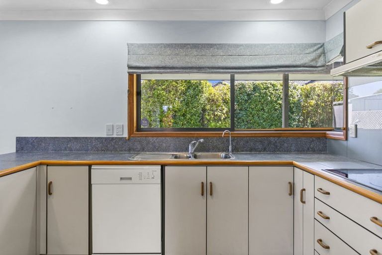 Photo of property in 31 Kahurangi Drive, Rangatira Park, Taupo, 3330