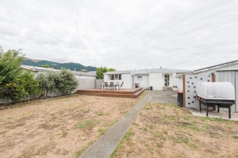 Photo of property in 5 Warren Kelly Street, Richmond, 7020