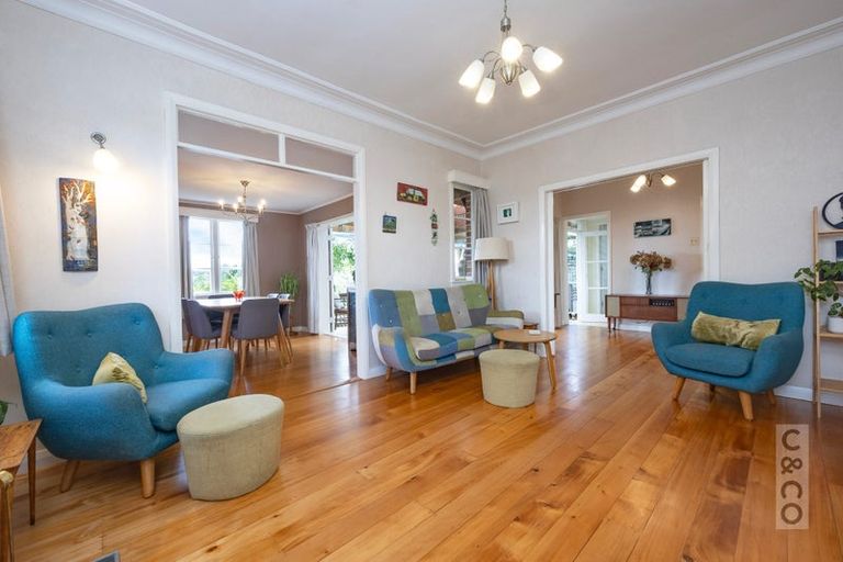 Photo of property in 16 Karaka Street, Helensville, 0800