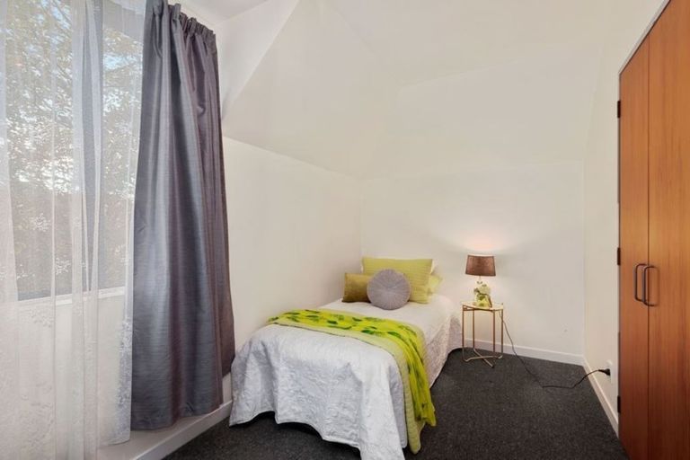 Photo of property in 21 Mcbain Grove, Avalon, Lower Hutt, 5011