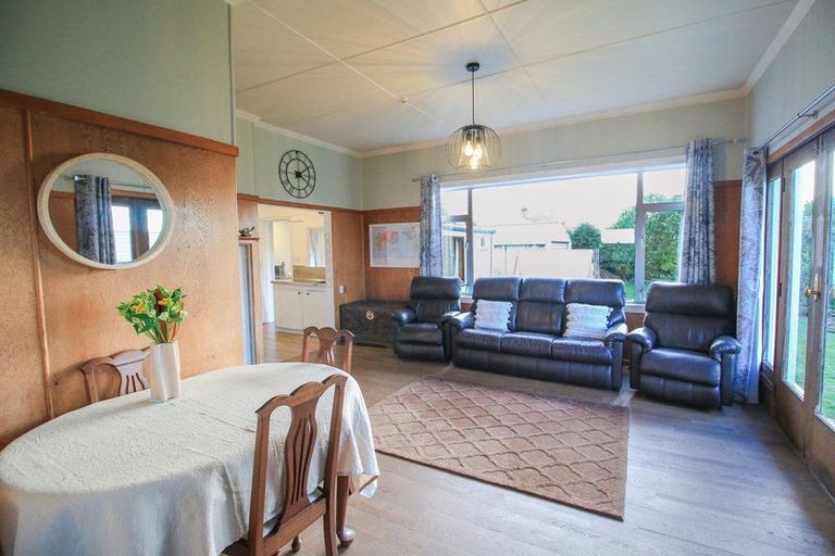 Photo of property in 25 Burrows Street, Bluff, 9814