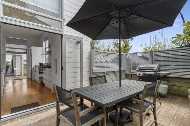 Photo of property in 81b Valley Road, Mount Maunganui, 3116