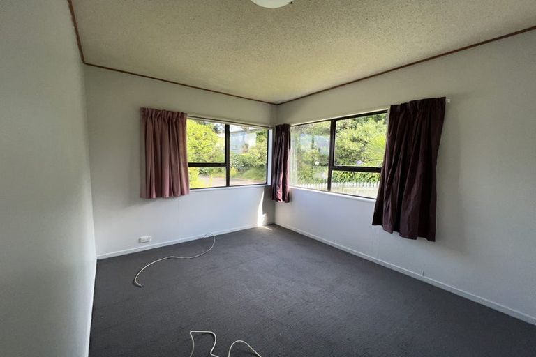 Photo of property in 1/55-65 Chivalry Road, Glenfield, Auckland, 0629