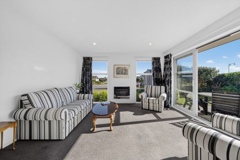 Photo of property in 42 Brockelbank Drive, Kaiapoi, 7630