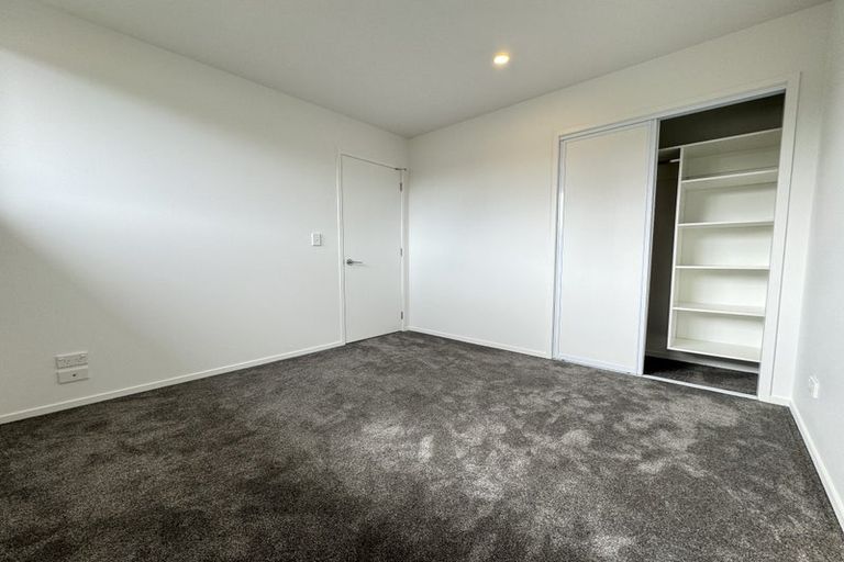 Photo of property in 2/8 Matata Place, Dallington, Christchurch, 8061