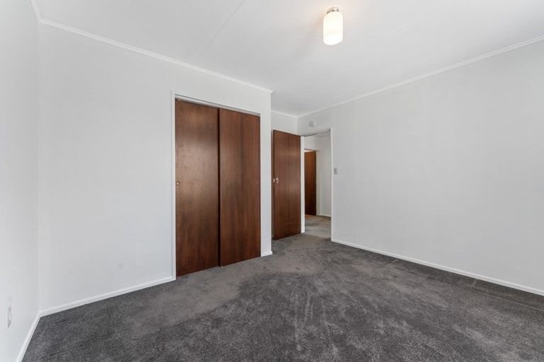 Photo of property in 8a Tasman Street, Levin, 5510