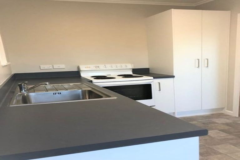 Photo of property in 1/146 Titirangi Road, New Lynn, Auckland, 0600