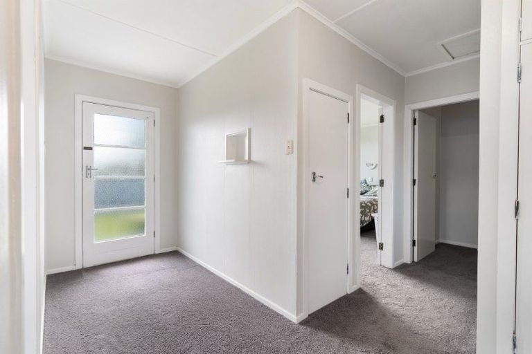 Photo of property in 18 Solway Street, Solway, Masterton, 5810