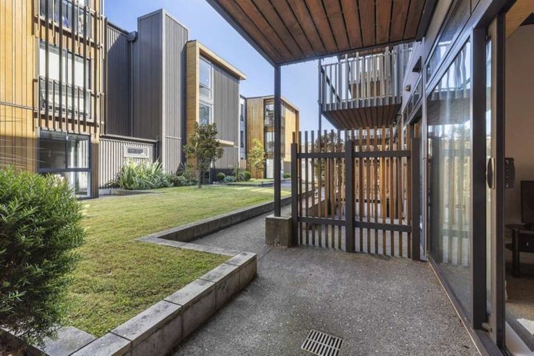 Photo of property in Vedado Apartments, 105/41 Hopper Street, Mount Cook, Wellington, 6011