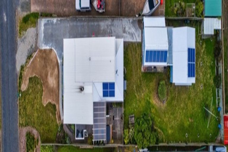 Photo of property in 111 North Shore Road, Eskdale, Napier, 4182