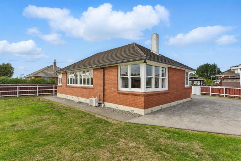 Photo of property in 11 Ward Street, Bulls, 4818