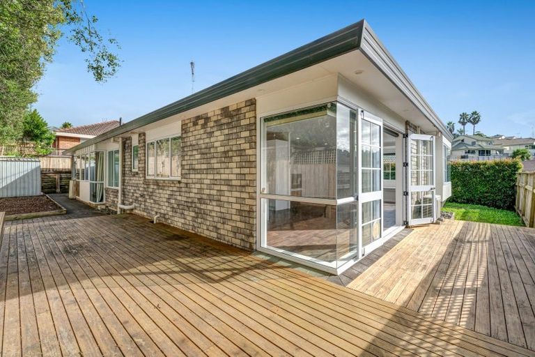 Photo of property in 5b Kestrel Heights, Arkles Bay, Whangaparaoa, 0932
