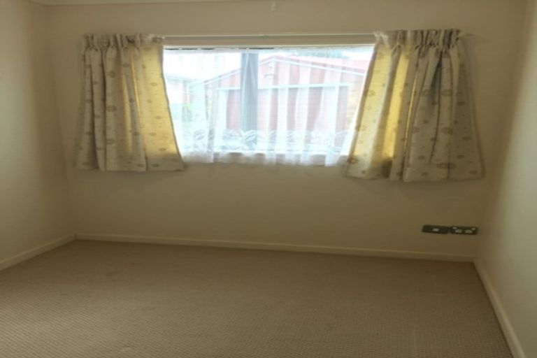 Photo of property in 63a Seabrook Avenue, New Lynn, Auckland, 0600