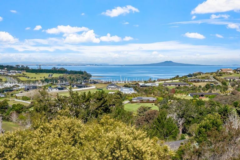 Photo of property in 8 Clayden Drive, Gulf Harbour, Whangaparaoa, 0930