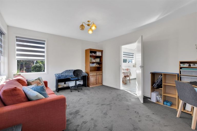 Photo of property in 1/108 Staveley Street, Avonhead, Christchurch, 8042