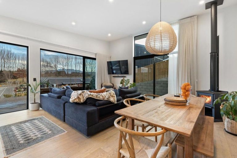 Photo of property in 5 Brodie Avenue, Arrowtown, 9302