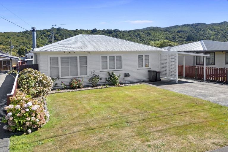 Photo of property in 131 Wise Street, Wainuiomata, Lower Hutt, 5014