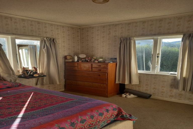 Photo of property in 1/44 View Road, Henderson, Auckland, 0612