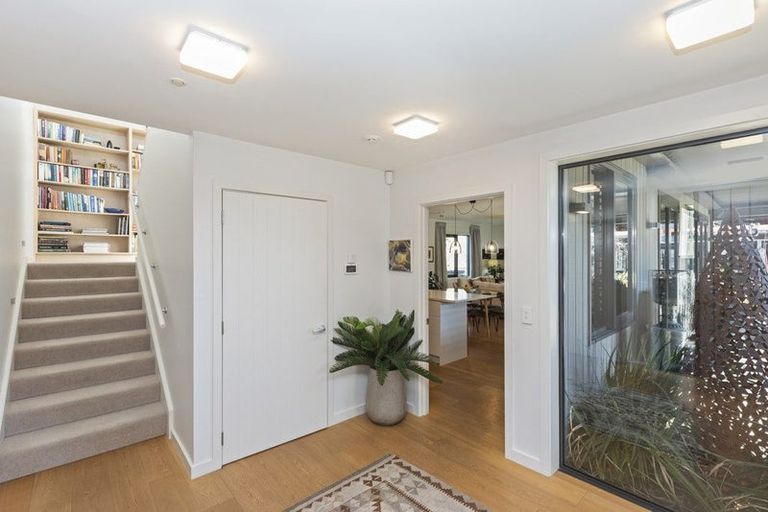 Photo of property in 28 Holmwood Road, Merivale, Christchurch, 8014