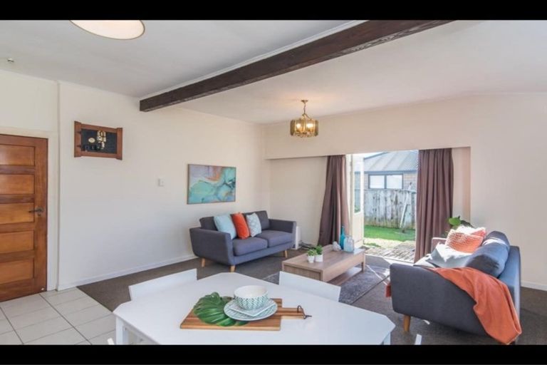 Photo of property in 58b Salisbury Street, Levin, 5510