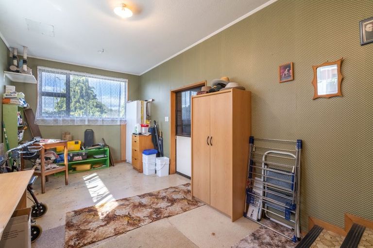 Photo of property in 18 Waterford Drive, Winton, 9720