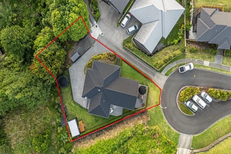 Photo of property in 27 Greenvale Place, Welcome Bay, Tauranga, 3112