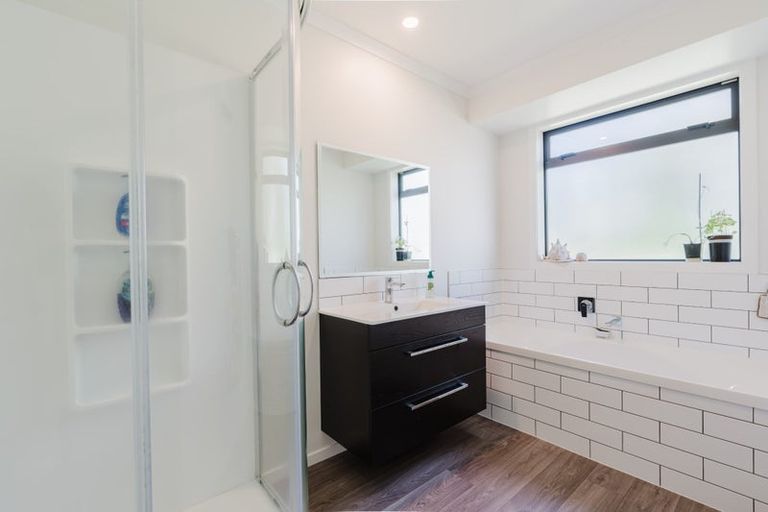 Photo of property in 2/3 Mcandrew Street, Kihikihi, Te Awamutu, 3800