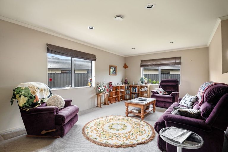 Photo of property in 21 Walnut Grove, Alexandra, 9320