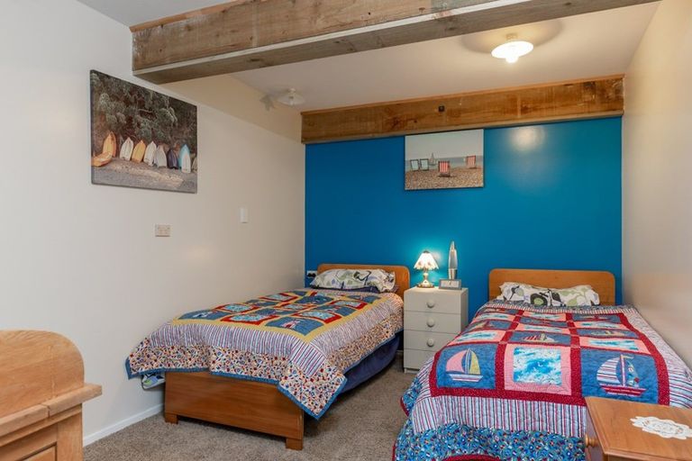 Photo of property in 312e Waikawa Road, Waikawa, Picton, 7220