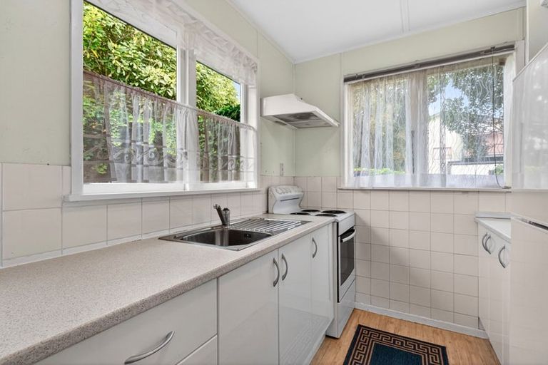 Photo of property in 1/91a Roseberry Avenue, Birkenhead, Auckland, 0626
