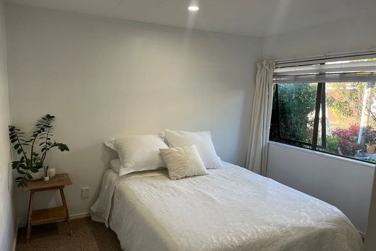 Photo of property in 6/2 Bill Ashcroft Grove, Havelock North, 4130