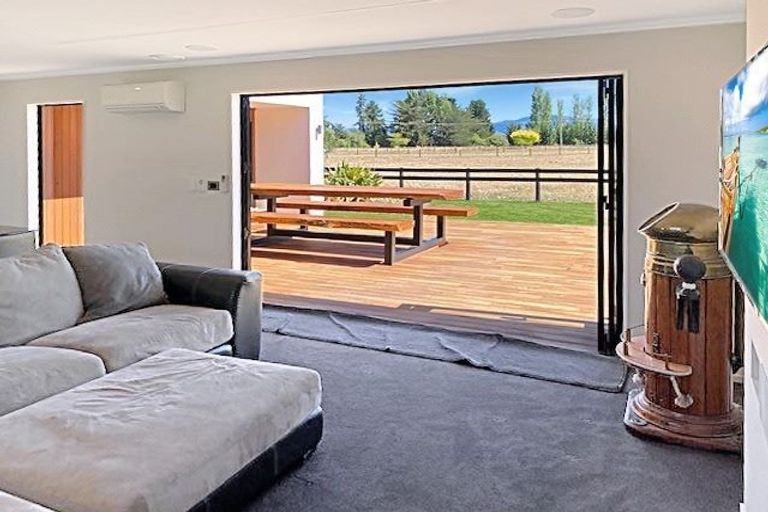 Photo of property in 427 Barkers Road, Loburn, Rangiora, 7472