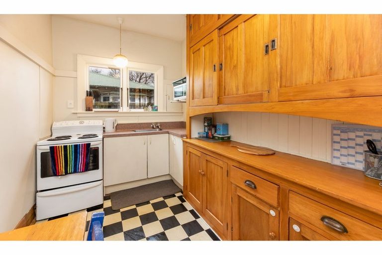 Photo of property in 47 Selwyn Street, Somerfield, Christchurch, 8024