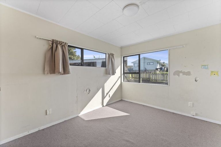 Photo of property in 6 Sachel Place, Ranui, Auckland, 0612